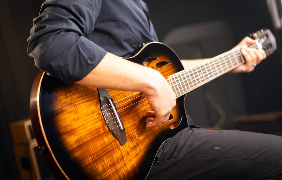 Ortega Tourplayer RTPDLX-ACA Acacia Burst