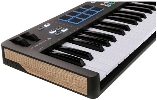 Arturia KeyLab Essential 61 MK3 Black