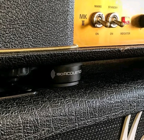 IsoAcoustics ISO-Puck Set