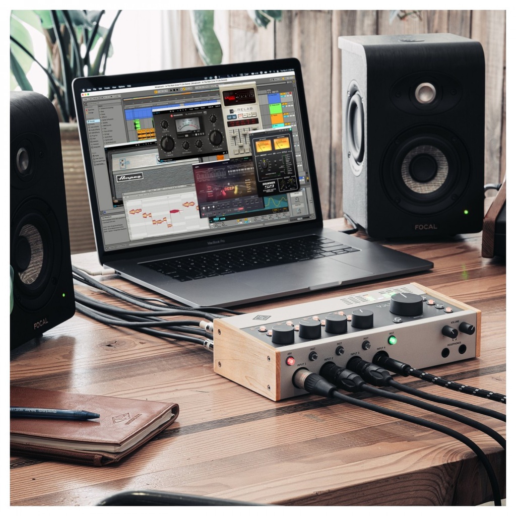 Universal Audio Volt 476P USB Recording Studio