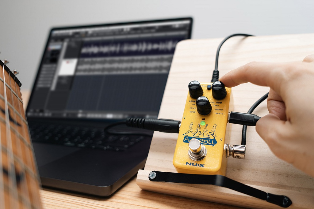 Nux Hook A/B ROLL Octave & Loop NOL-1