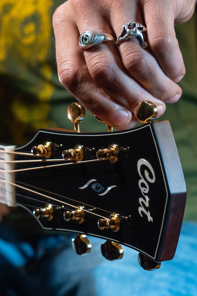 Cort Gold-OC6 Electroac Natural Gloss