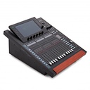 Behringer Wing Compact