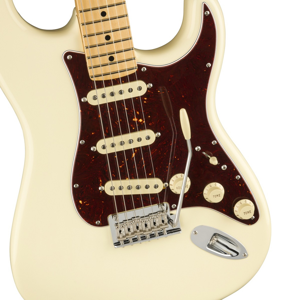 [A/002587] Fender AM Pro II Strat MN OW Image 