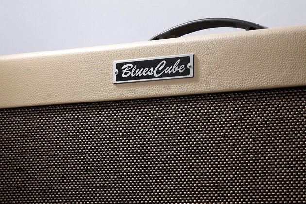 [A/005623] Roland Blues Cube Stage Image 
