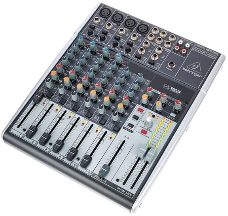 [A/000611] Behringer Xenyx 1204 USB